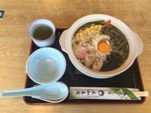 永和寿司の鍋焼きうどん